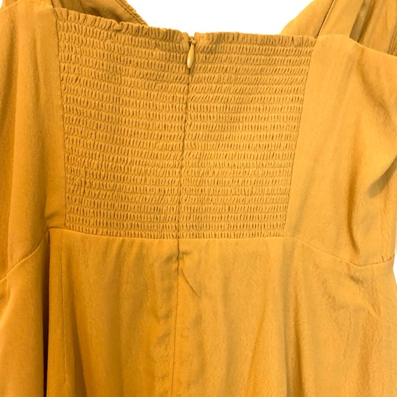 Wilfred Cammy Dress in Cairo Gold NWT SOLD - Picture 5 of 7